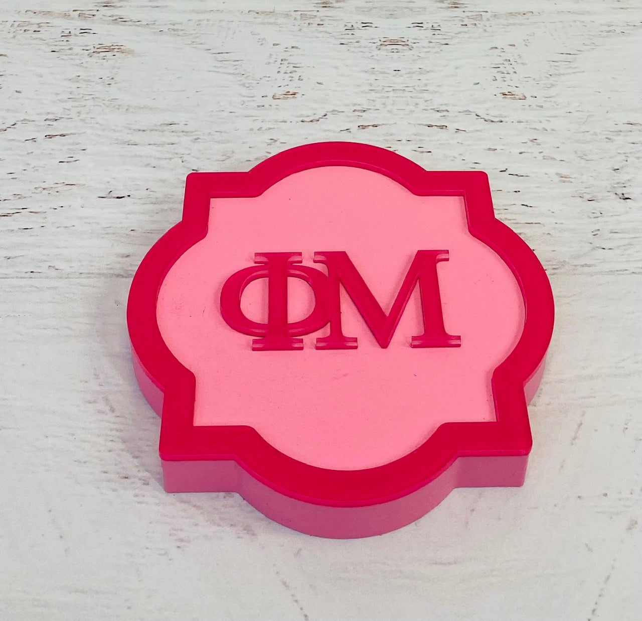 Phi Mu - Quatrefoil Decor